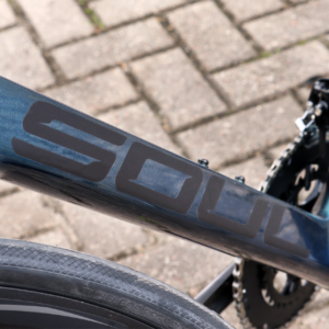 Selim de Bicicleta Fizik Antares Adaptive Vs R3 139mm - Bike Point