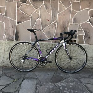 Bic Fuji Silhouette usada/repasse