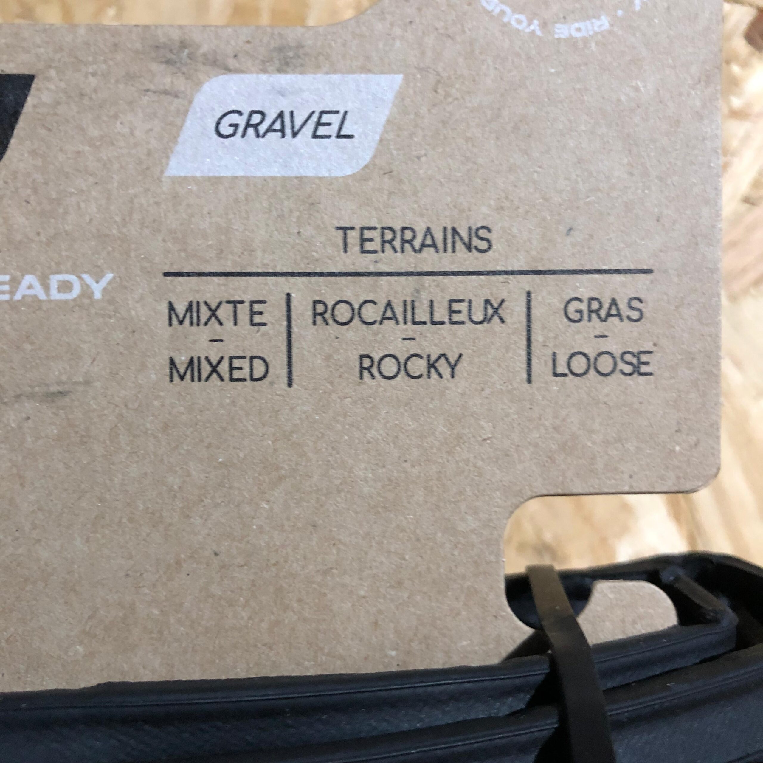 Par Pneu Gravel Hutchinson TUNDRA 700x45 TLR Preto PV704481 - Image 5