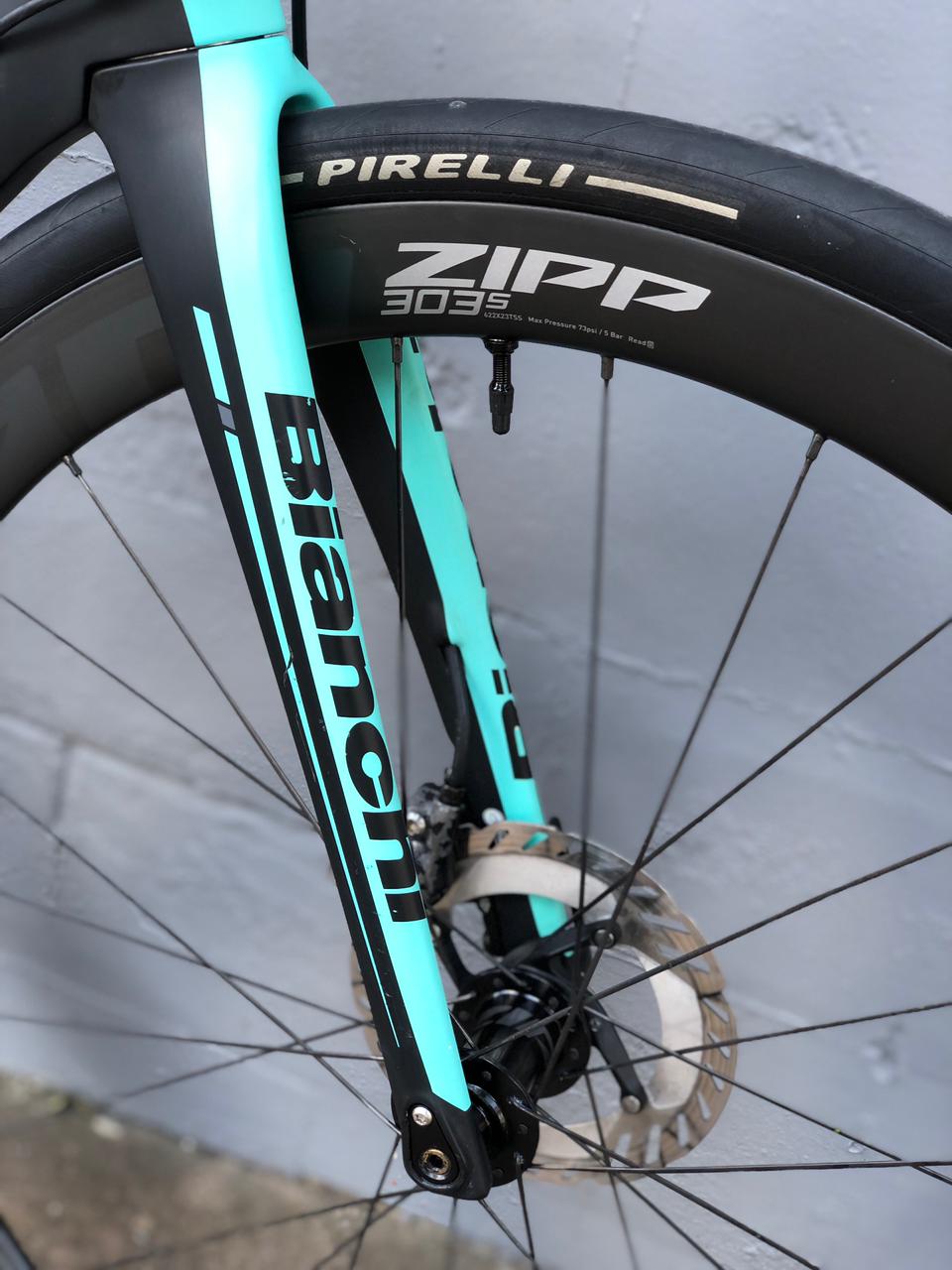 Bic Bianchi ARIA DISC Ultegra 7,6Kkg Tam 53 Seminova Repasse - Imagem 6