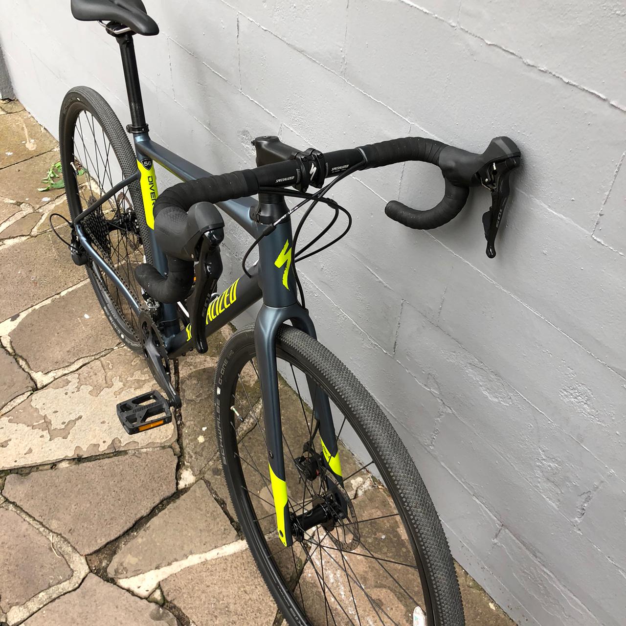 Bic Specialized Diverge E5 2018 Tam 56 seminova IMPECÁVEL - Imagem 5