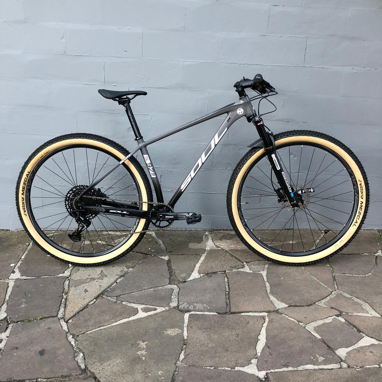 Bicicleta Soul SL929 Boost Gravity SX Suntour Espinhaço Tam M